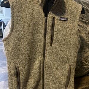 Patagonia Gray Fleece Vest for Outdoor Layering